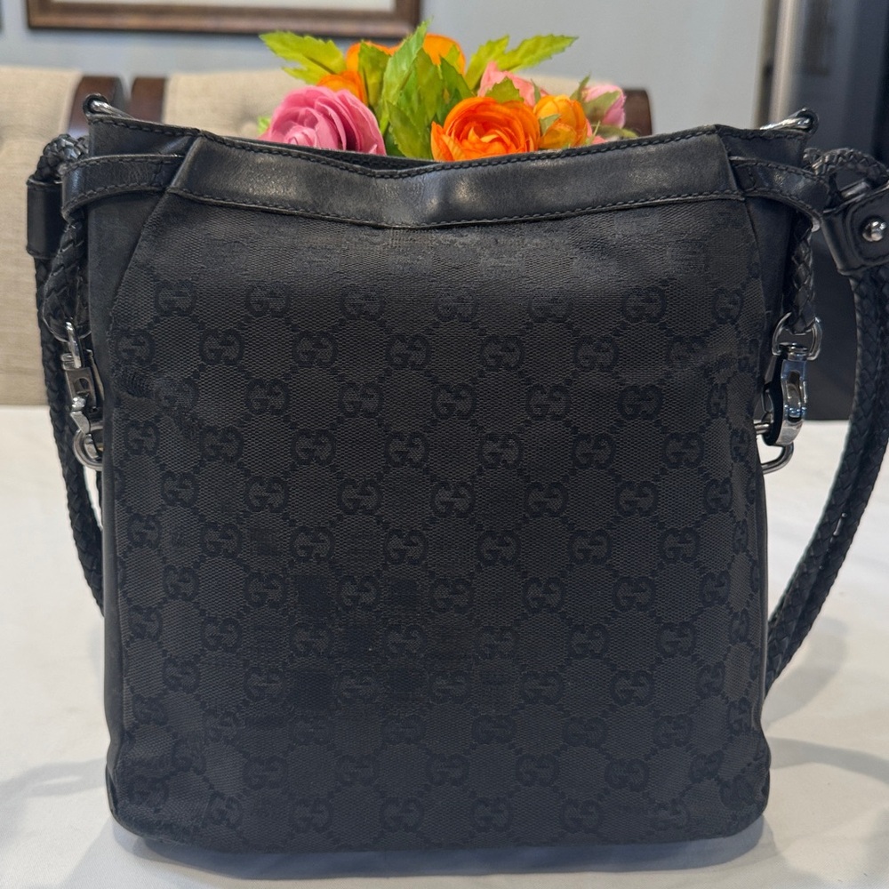 Authentic Gucci Black Embossed Shoulder Bag - Picture 3 of 13
